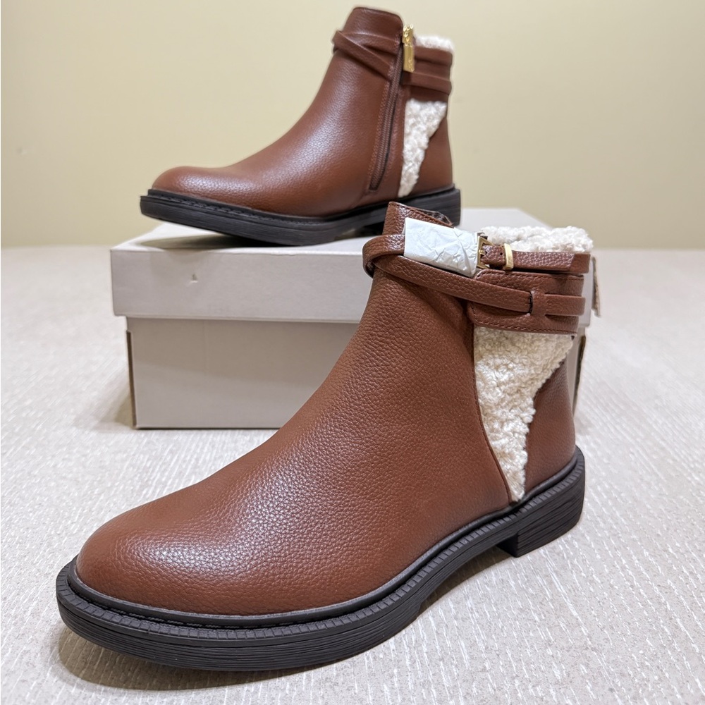Kenneth Cole Wind Lug Buckle Cozy Booties